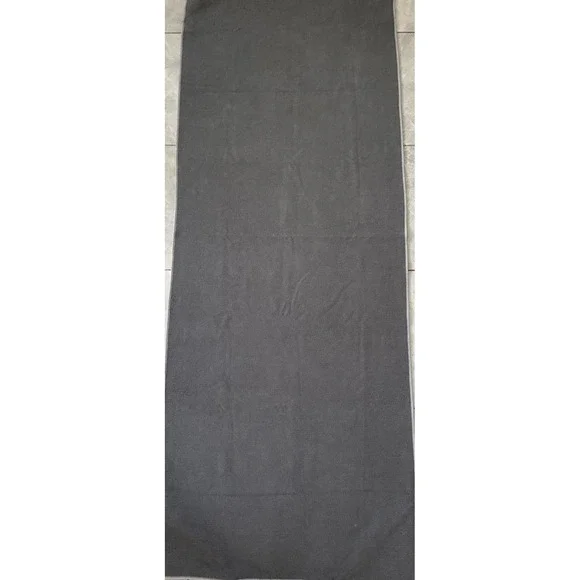 IUGA Yoga Mat Towel 72"x24" Non Slip Microfiber Gray Absorbent for Hot Yoga - Picture 7 of 7